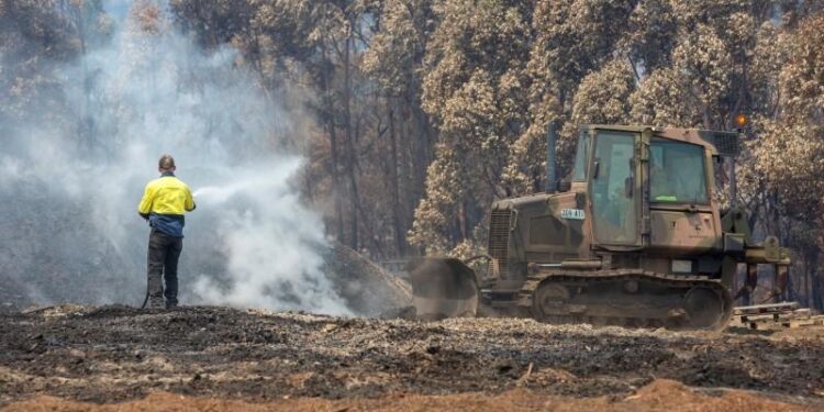 Australian Prime Minister S Approval Rating Singed By Bushfires ElétíỌfe