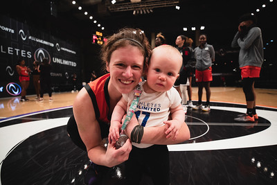 becca-wann-taylor’s-long-journey-to-motherhood-and-professional-basketball-provides-hope