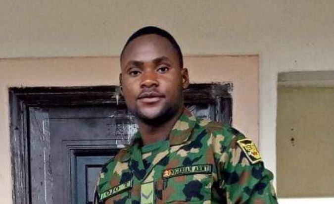 nigerian-soldier-‘rushing-to-rescue-brother-illegally-arrested-by-policemen’-dies-in-accident